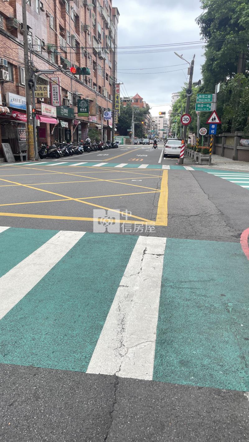 獨家林森國小稀有大地坪透店房屋室內格局與周邊環境