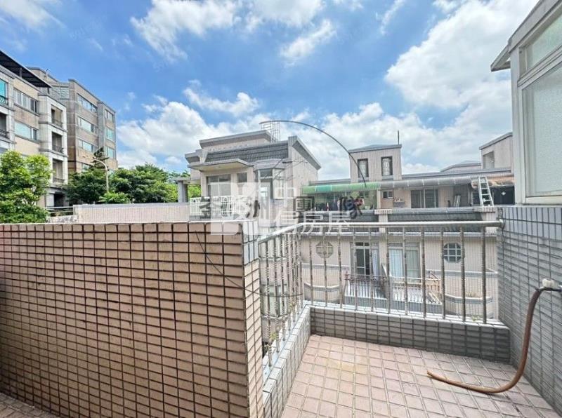 楊梅體育園區夏威夷別墅房屋室內格局與周邊環境