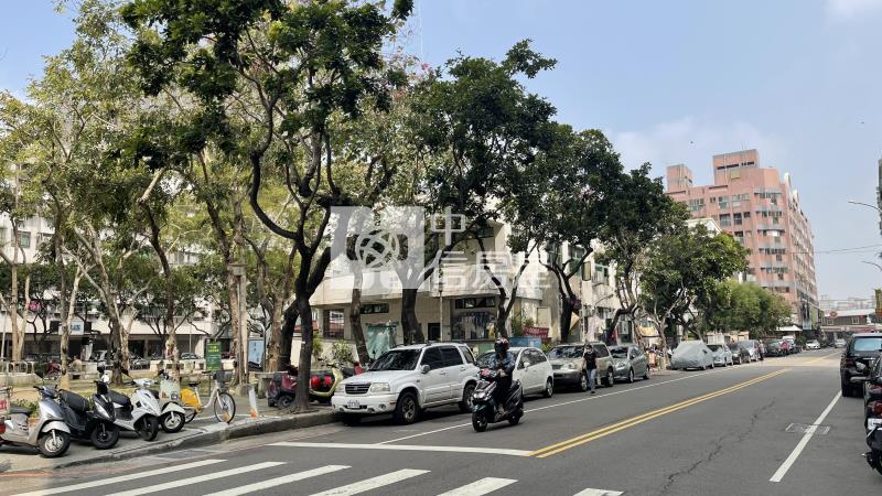 水湳超值店面(專任)房屋室內格局與周邊環境