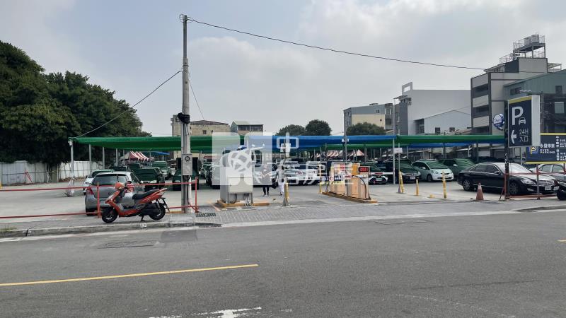 水湳超值店面(專任)房屋室內格局與周邊環境