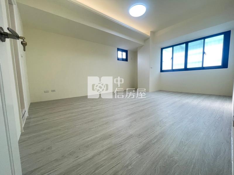 雅環路大四房房屋室內格局與周邊環境