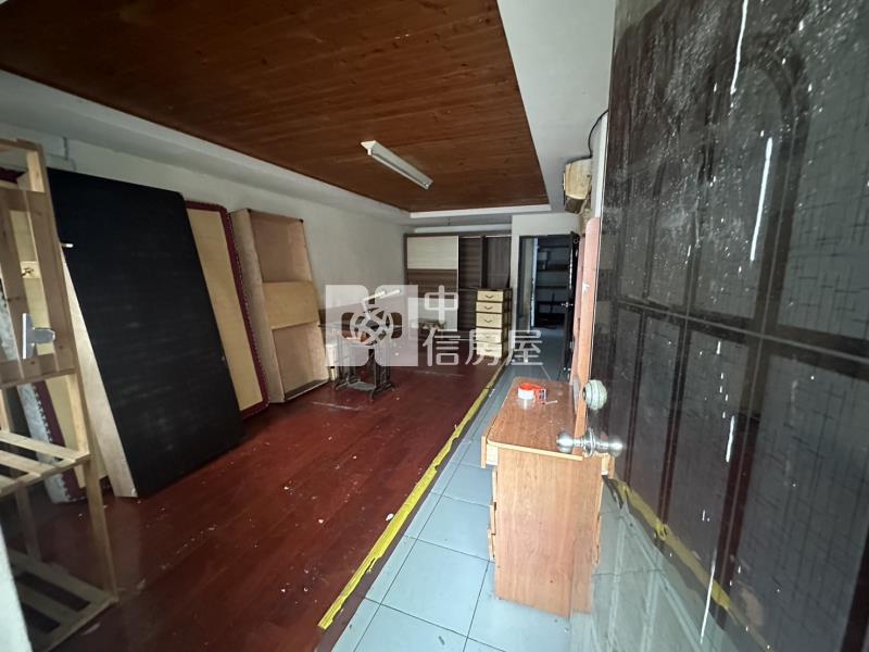 平鎮家樂福透天房屋室內格局與周邊環境