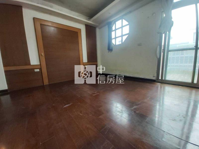 楊光中小學美別墅房屋室內格局與周邊環境