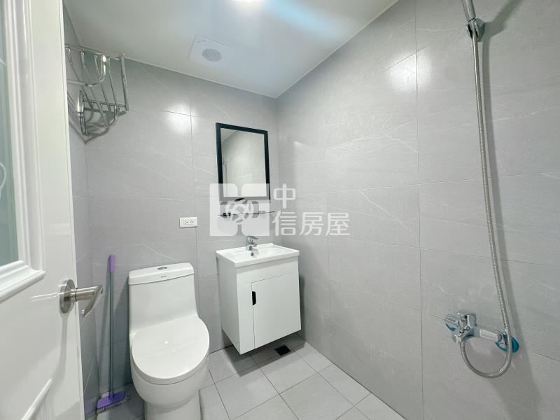 中平商圈.未來中路站.整新美三房房屋室內格局與周邊環境
