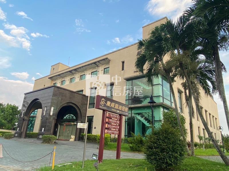 新化果菜市場旁475坪特農房屋室內格局與周邊環境
