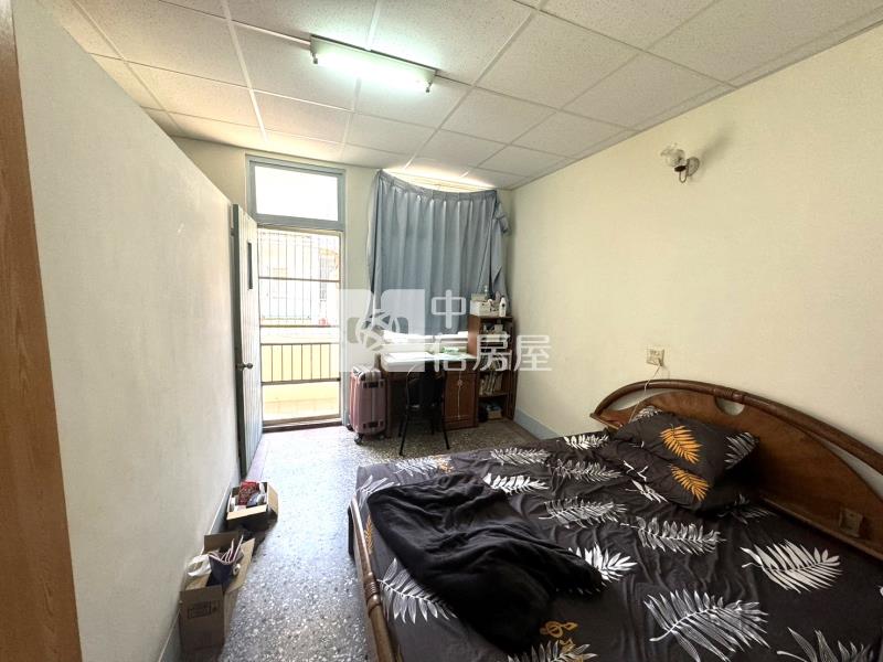 近南科便宜透天房屋室內格局與周邊環境