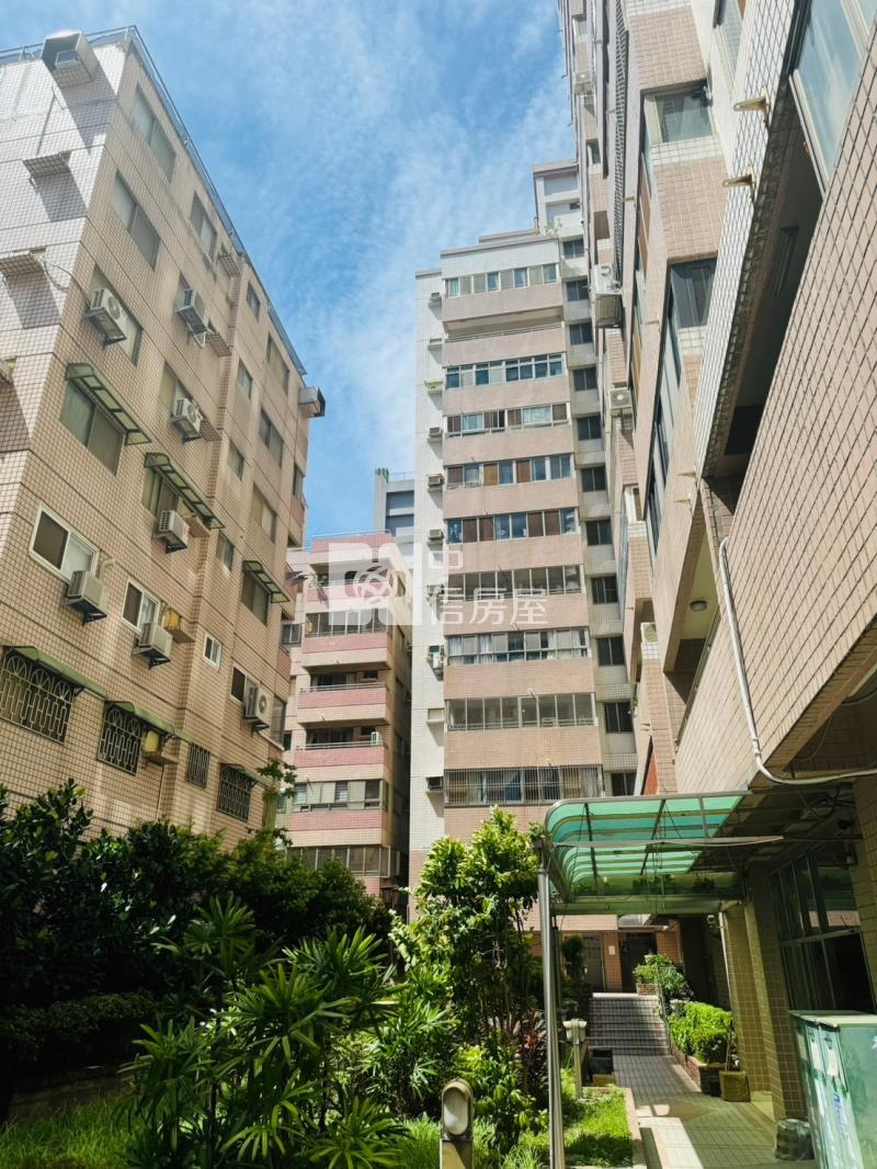 中科世貿大兩房平車房屋室內格局與周邊環境