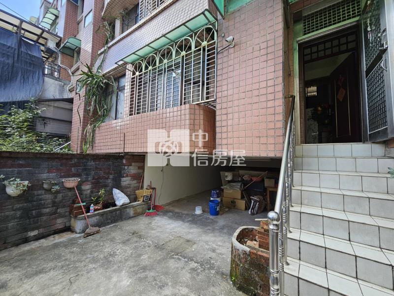 楊湖大地前院停車透天房屋室內格局與周邊環境