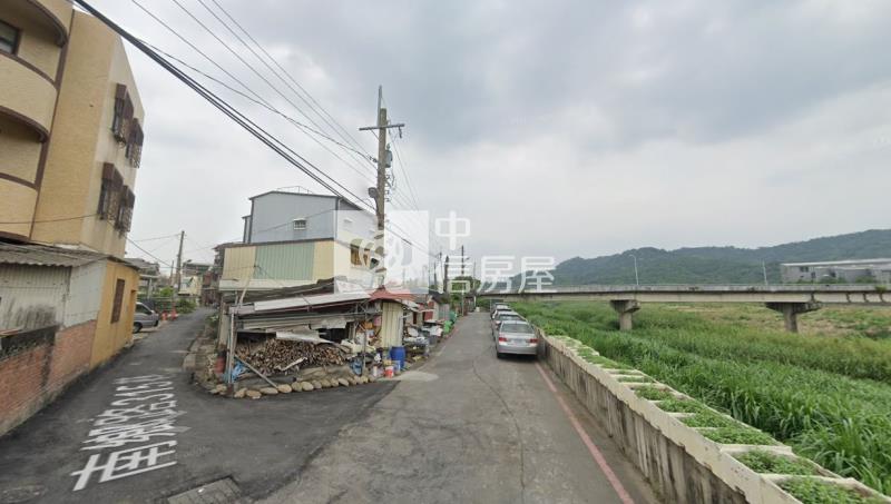 南投角地路建地房屋室內格局與周邊環境