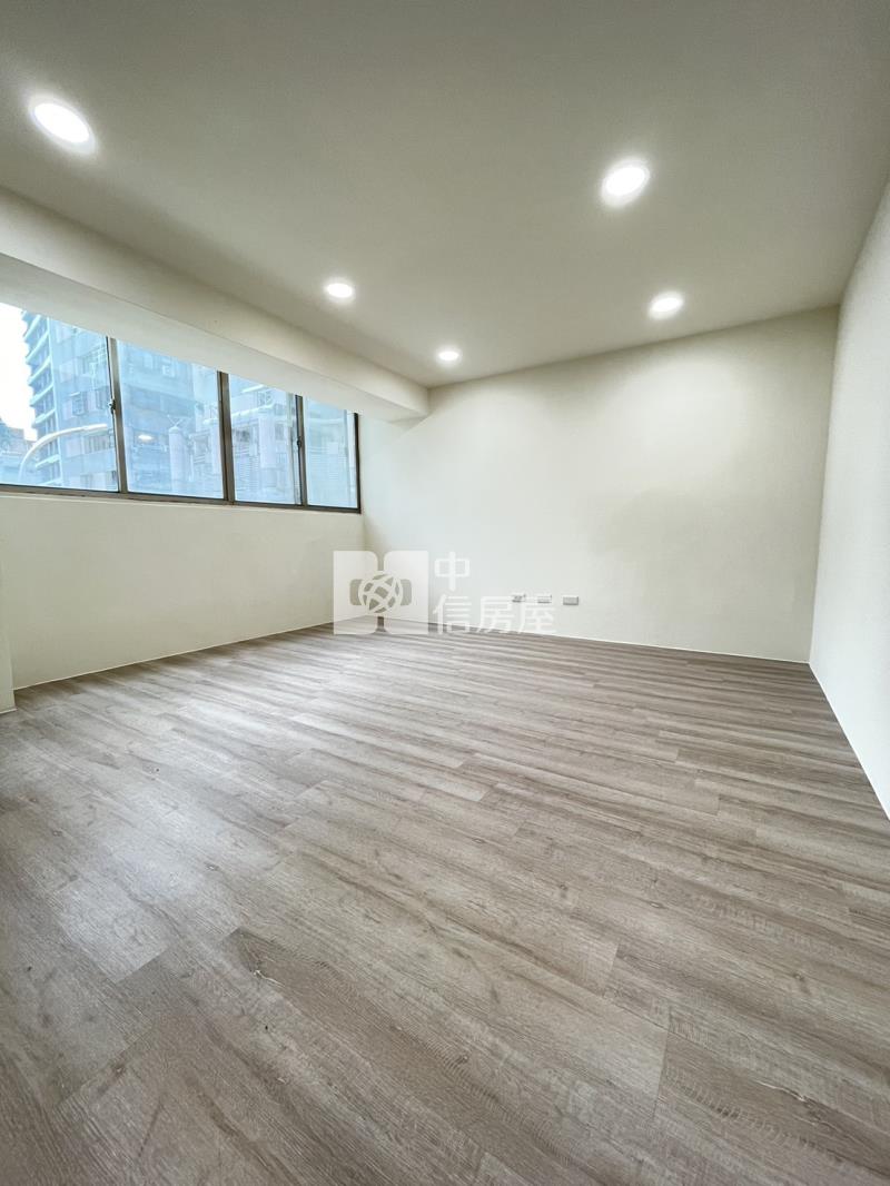 親親戲院旁大四房美屋房屋室內格局與周邊環境