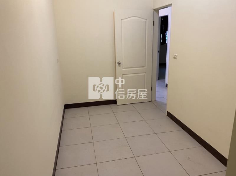 水湳住二建地+平車房屋室內格局與周邊環境
