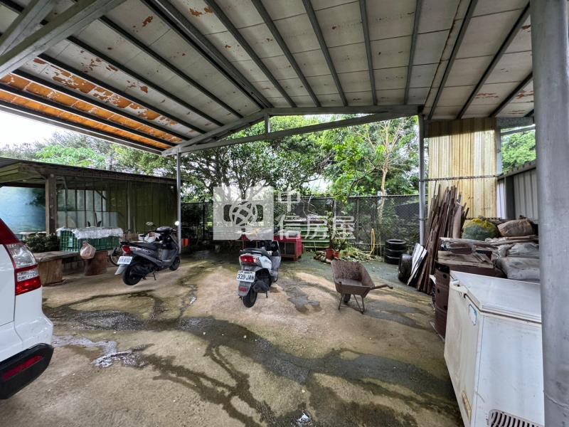 龍潭名人堂買地送貨櫃鐵皮屋房屋室內格局與周邊環境
