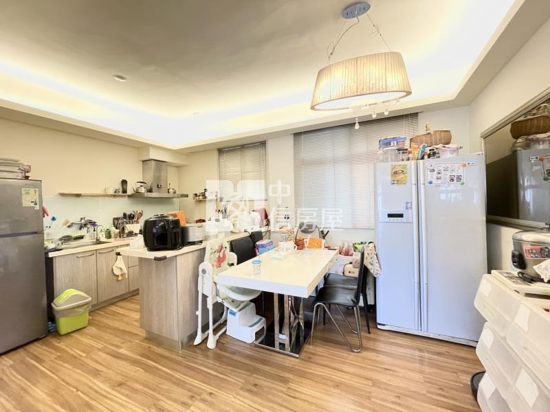 西區精明商圈5樓美寓（專任）房屋室內格局與周邊環境