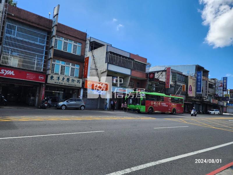 八德黃金三角上百坪精華店面房屋室內格局與周邊環境