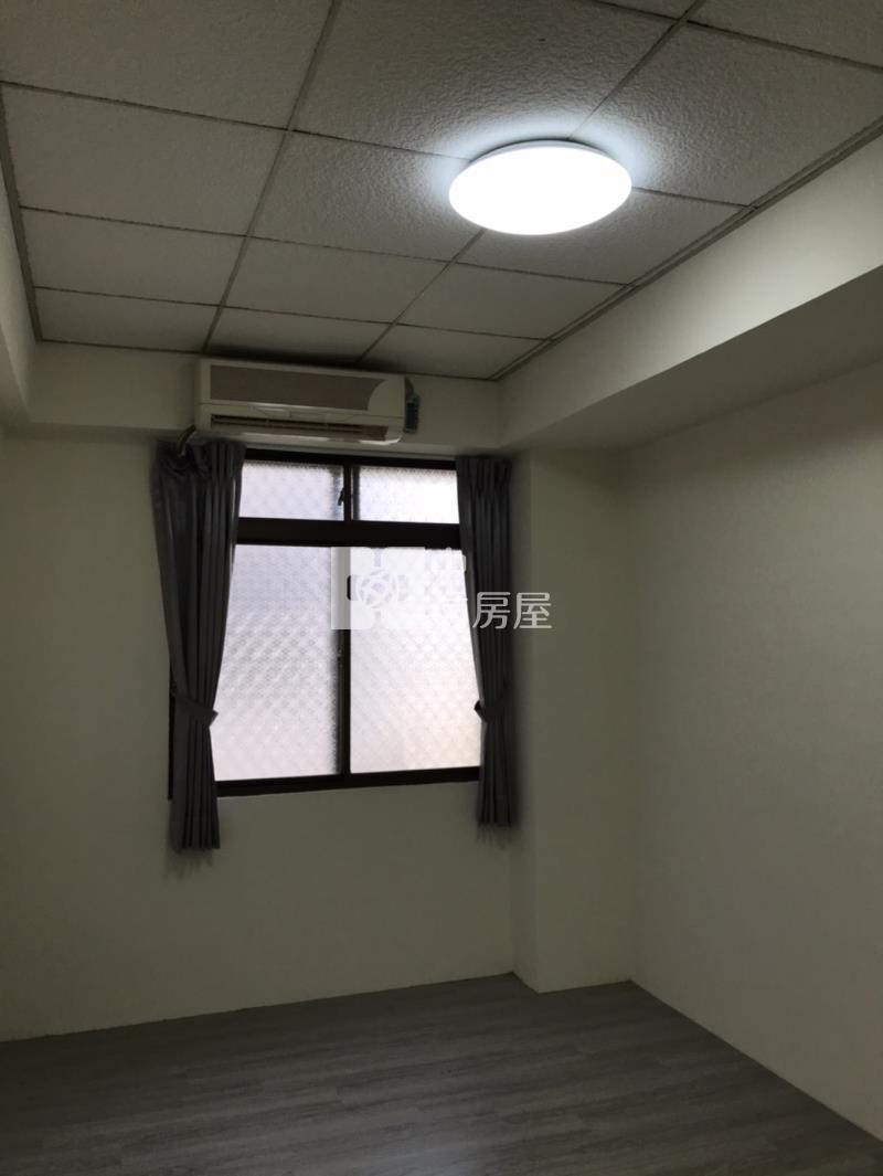 太子建設~宜欣國小正3房.附平面車位房屋室內格局與周邊環境
