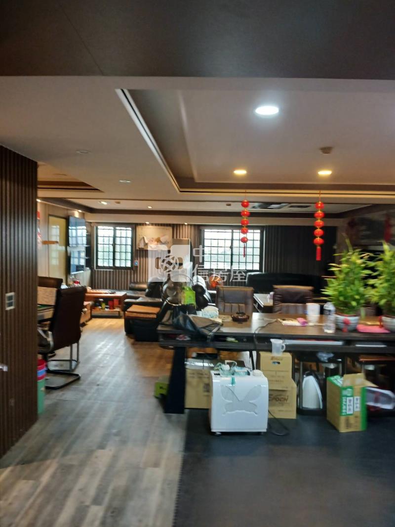 正龍岡國小電梯房屋室內格局與周邊環境