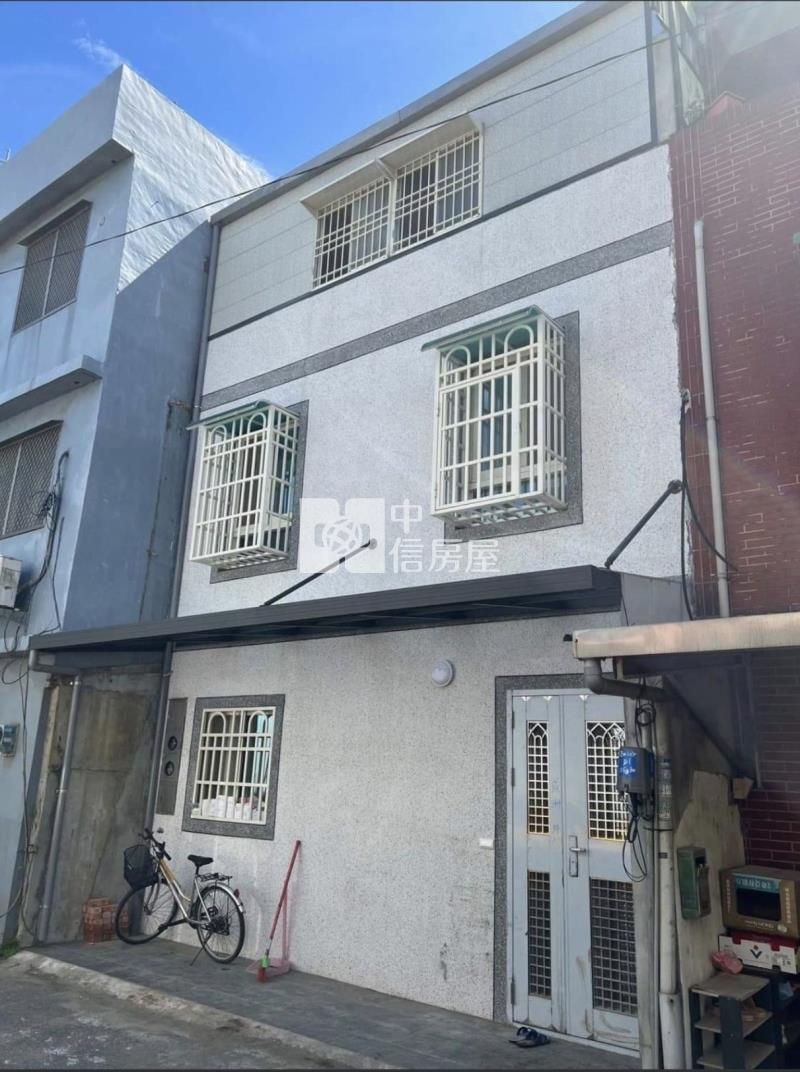 高鐵南路旁透天(1)房屋室內格局與周邊環境