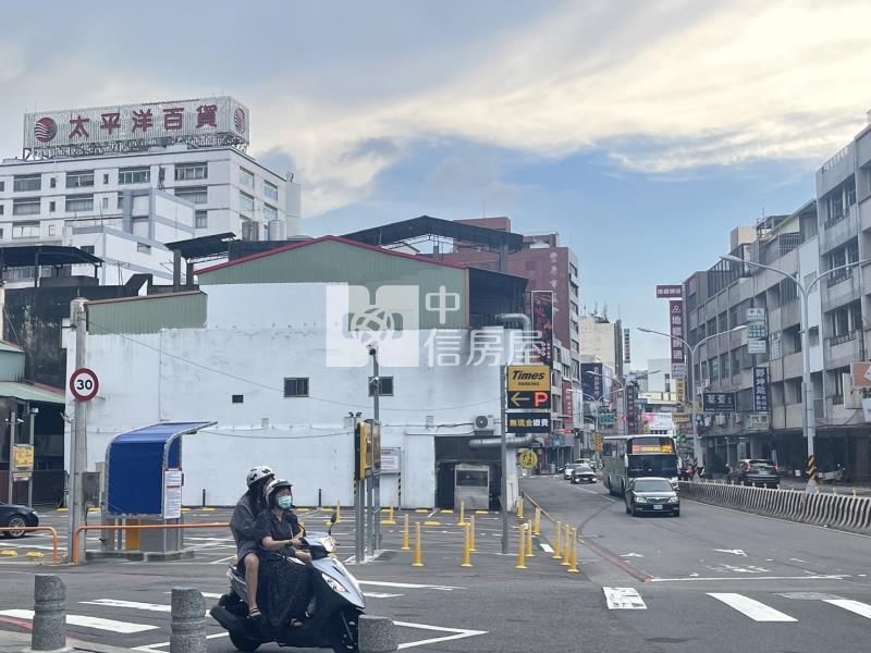 豐原廟東夜市優質大套房房屋室內格局與周邊環境
