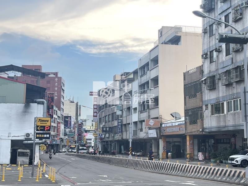 豐原廟東夜市優質大套房房屋室內格局與周邊環境