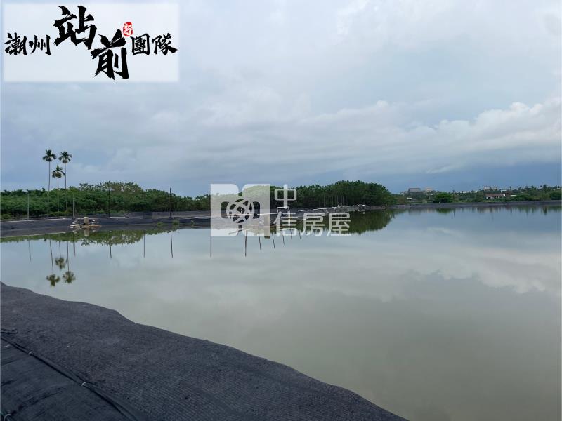 崁頂國三旁魚塭