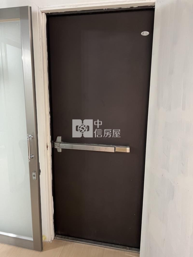 近G06捷運綠線7間辦公室房屋室內格局與周邊環境