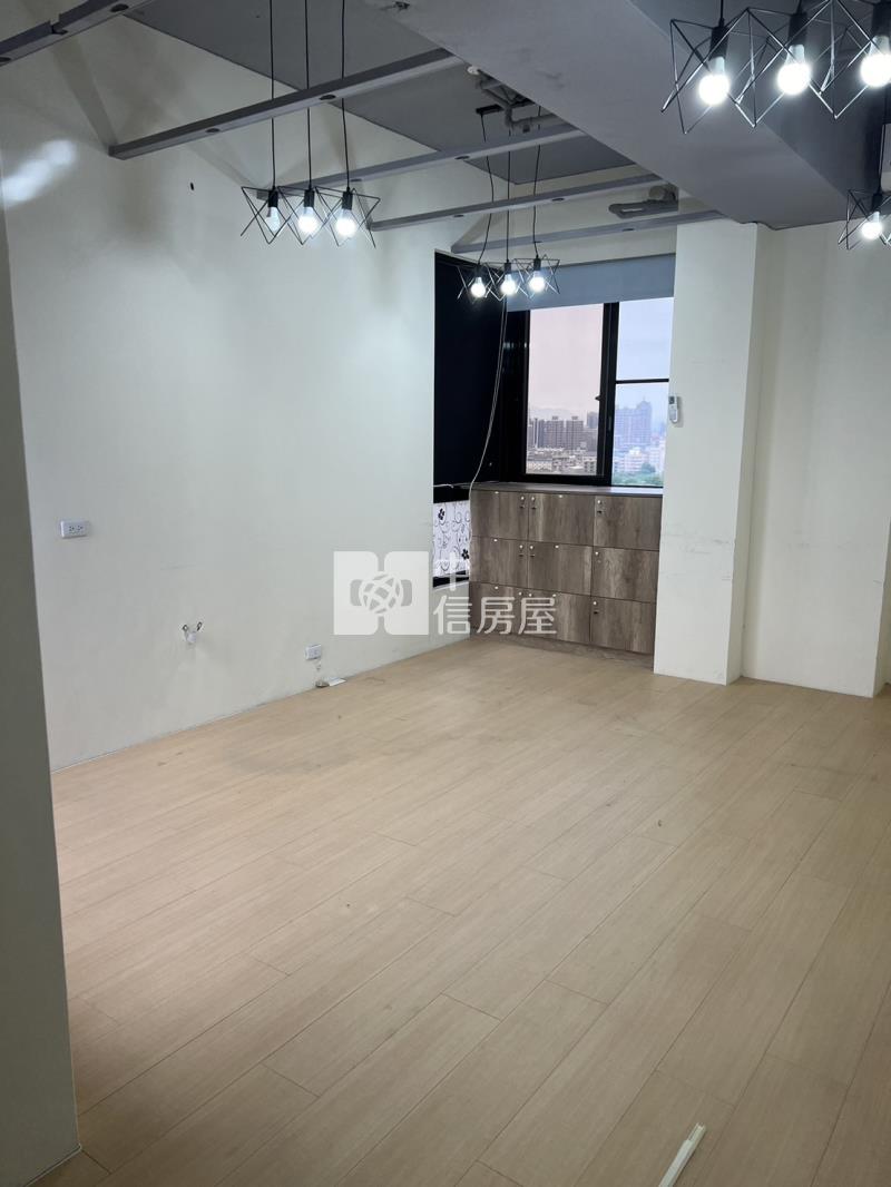 近G06捷運綠線7間辦公室房屋室內格局與周邊環境