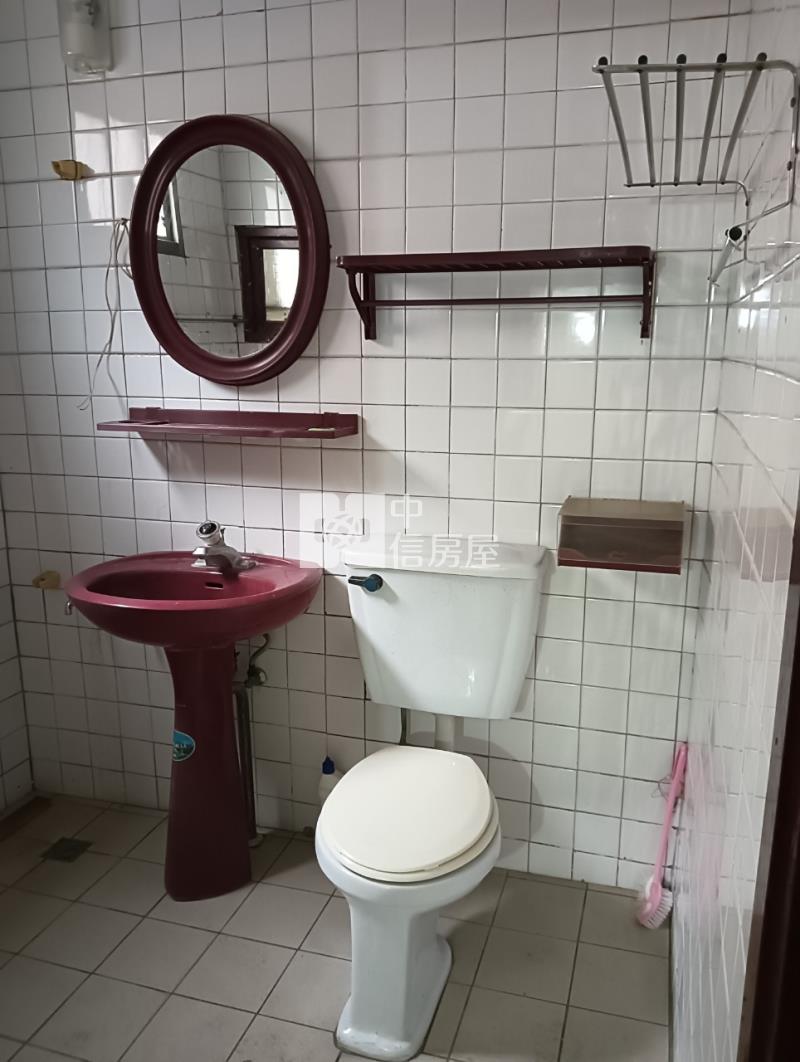 平鎮正義路透天房屋室內格局與周邊環境