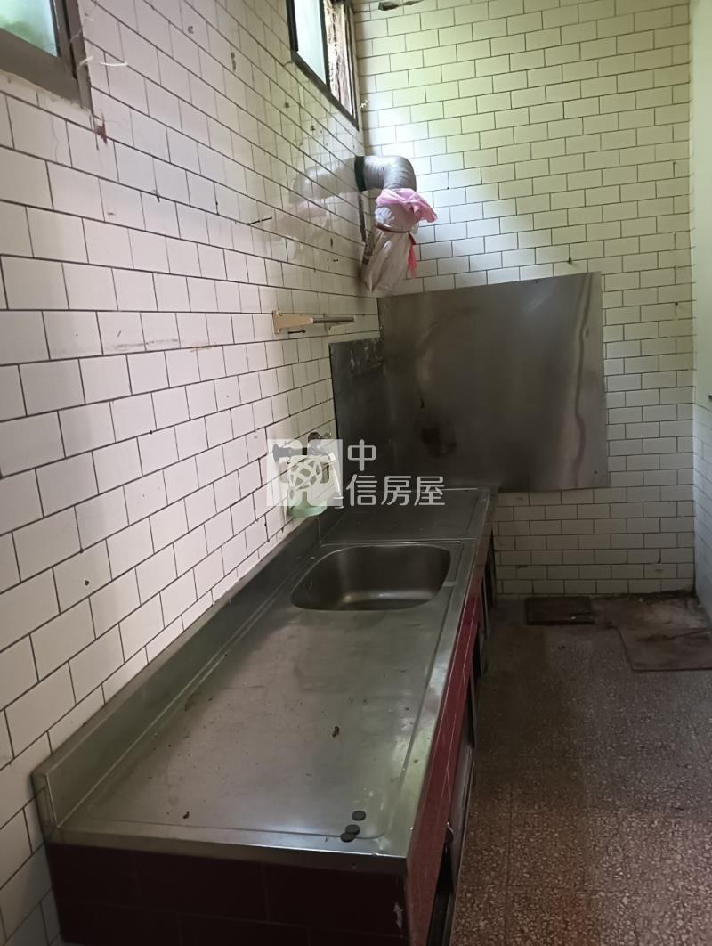 平鎮正義路透天房屋室內格局與周邊環境