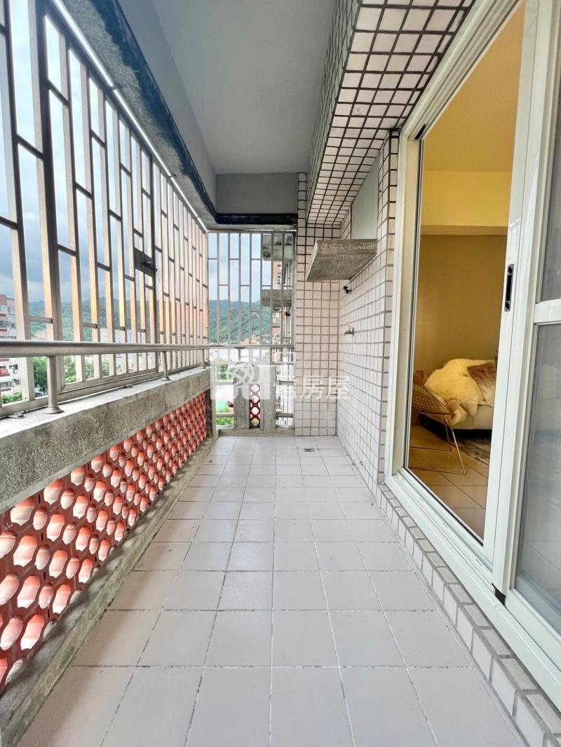 大里健康國宅大美三房美廈房屋室內格局與周邊環境