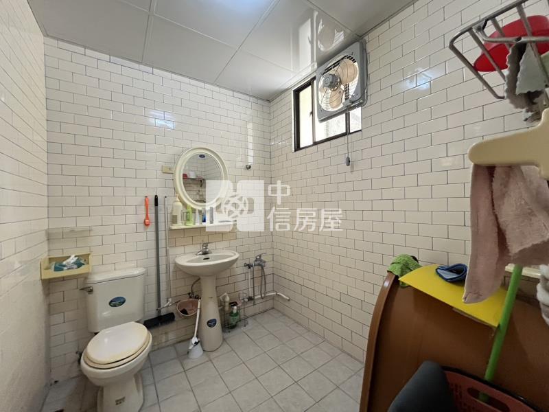 阿蓮合法廠辦房屋室內格局與周邊環境