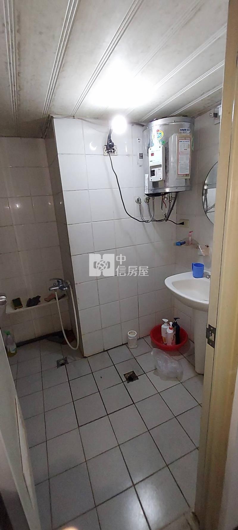 斗六站前民生路華廈房屋室內格局與周邊環境