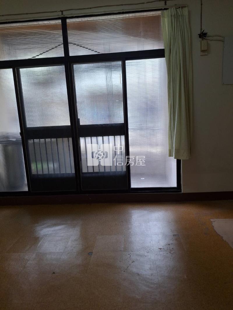 屏東-廣東路透天房屋室內格局與周邊環境