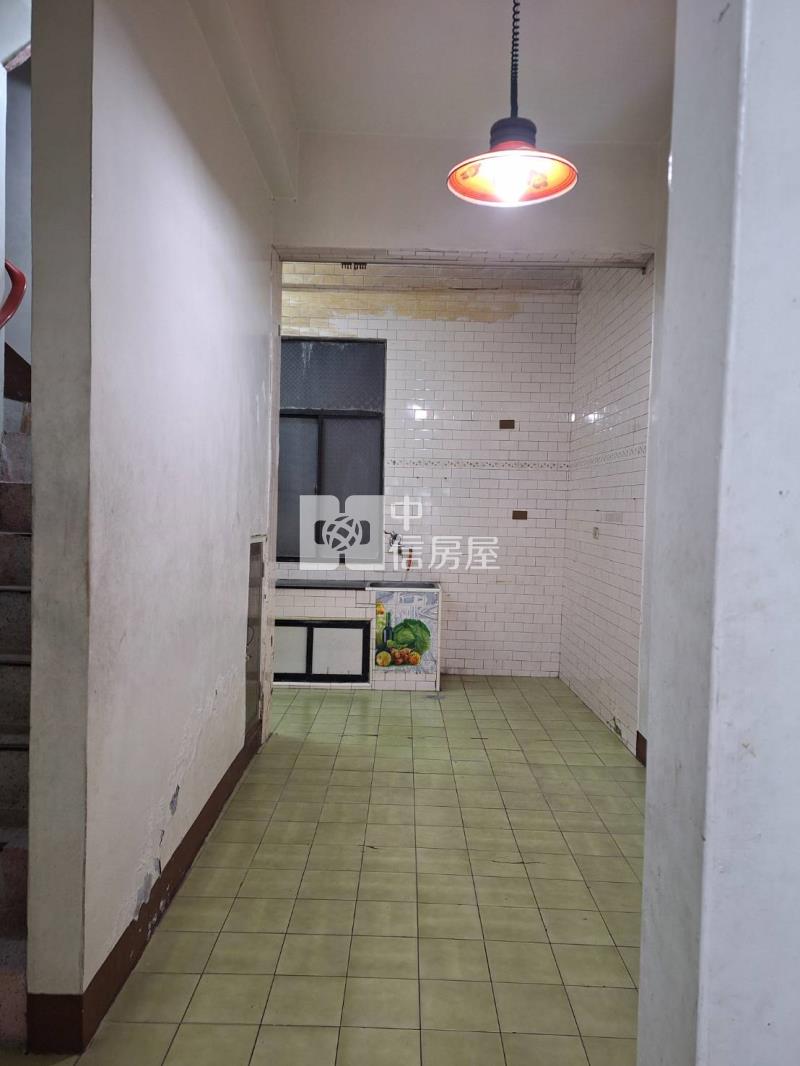 屏東-廣東路透天房屋室內格局與周邊環境