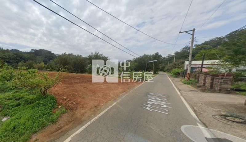近內灣橫山休閒低總價農地C房屋室內格局與周邊環境