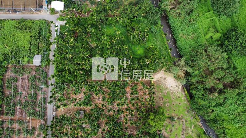 新社臨4米路後接溪水農地房屋室內格局與周邊環境