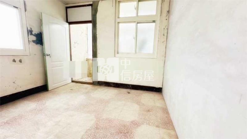 萬大路全新整理透天房屋室內格局與周邊環境