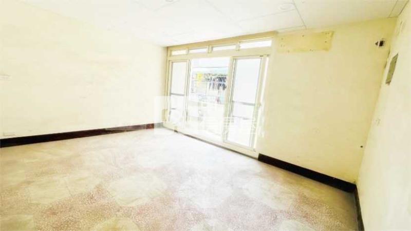 萬大路全新整理透天房屋室內格局與周邊環境