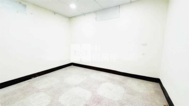 萬大路全新整理透天房屋室內格局與周邊環境