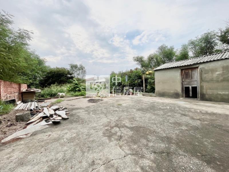 後龍超大地坪透天房屋室內格局與周邊環境