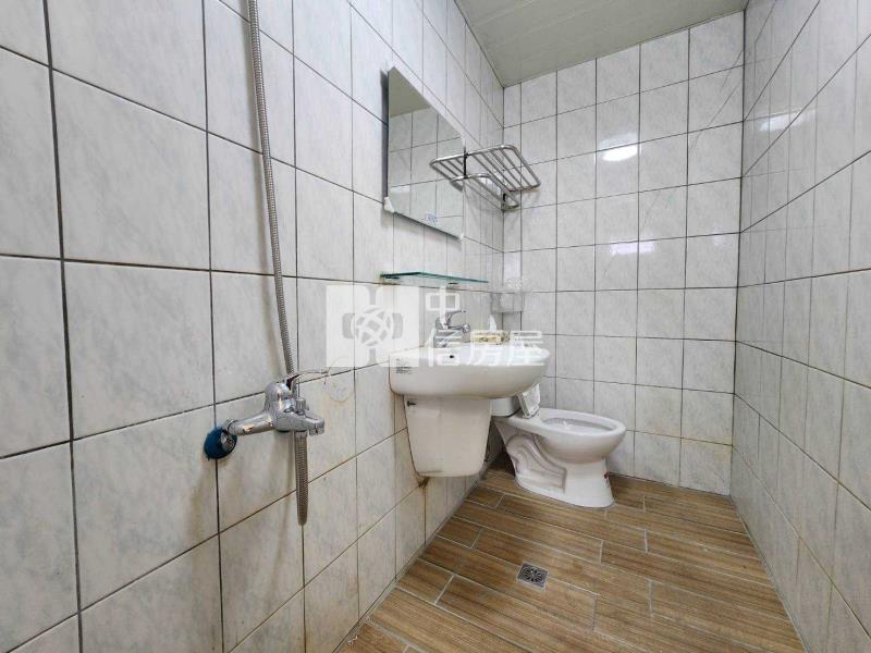 潮州新整平車大樓房屋室內格局與周邊環境