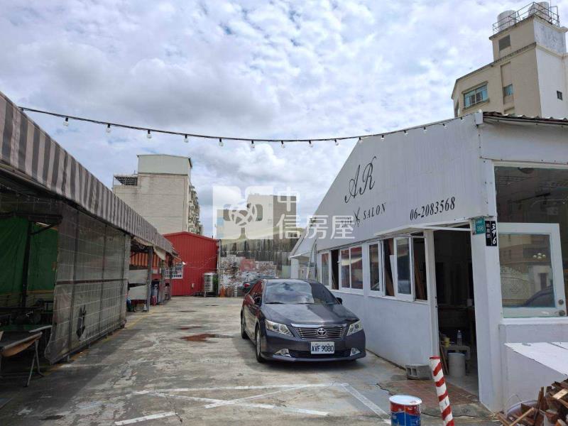 裕農路全聯旁道路用地房屋室內格局與周邊環境