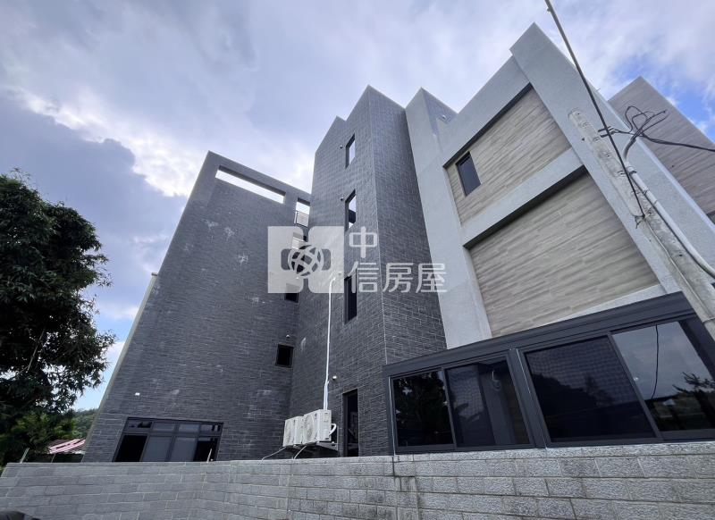 66快速道路全新獨棟百坪電梯美墅房屋室內格局與周邊環境