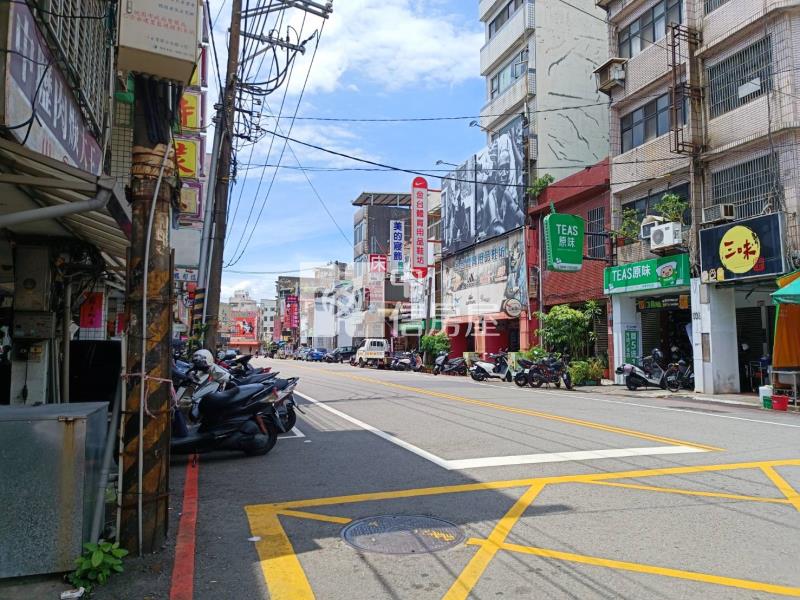 【安家】A22中壢站前大時鐘中平商圈店面房屋室內格局與周邊環境