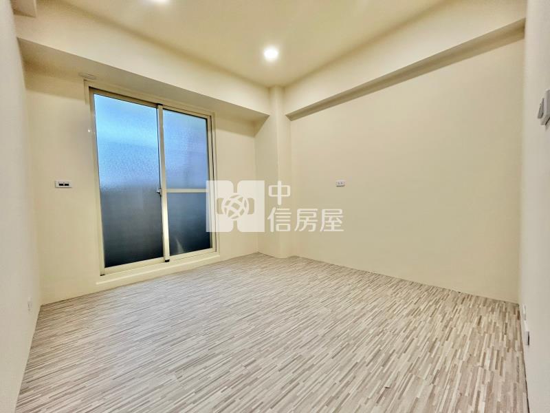 大買家旁臨路樓店房屋室內格局與周邊環境