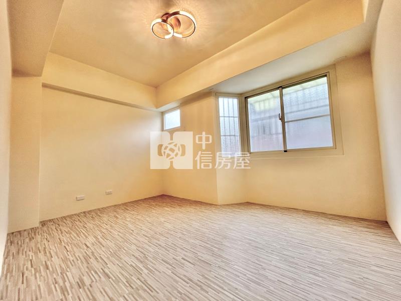 大買家旁臨路樓店房屋室內格局與周邊環境