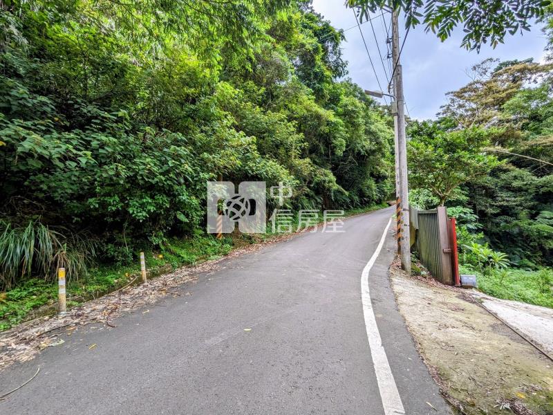 關西近六福村樂活農地，買地送屋房屋室內格局與周邊環境