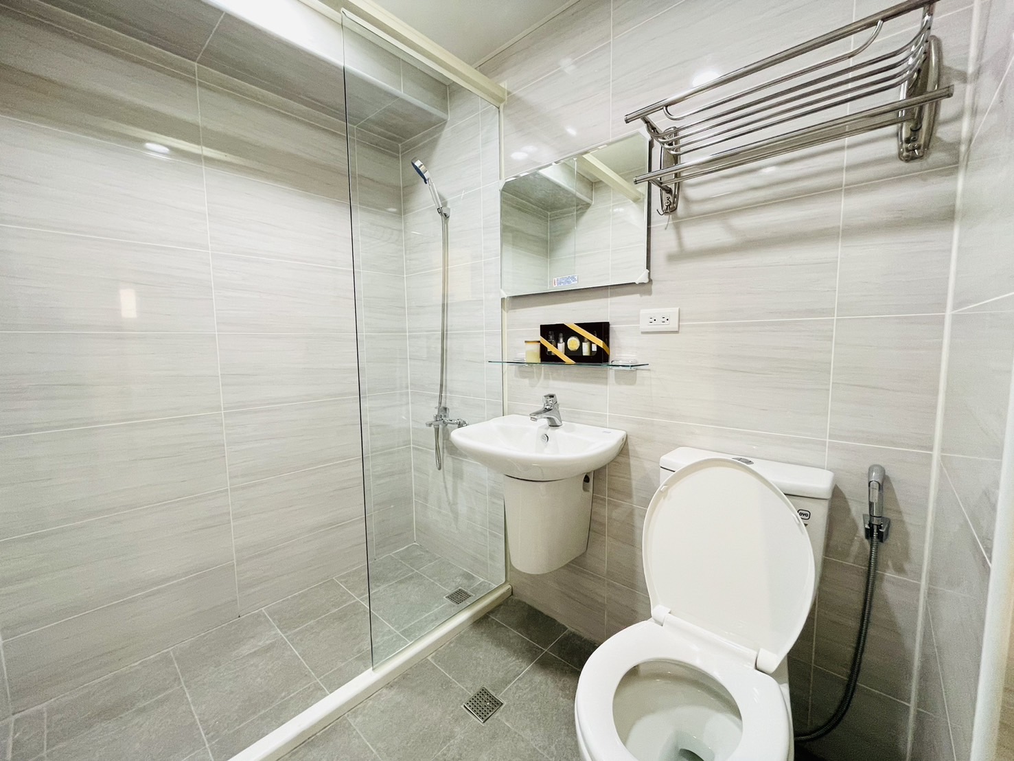 【奔馳】日昇大道房屋室內格局與周邊環境