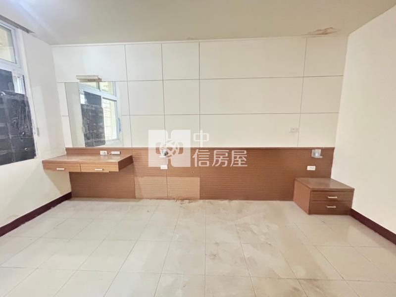 龍潭市中興路大地坪透天房屋室內格局與周邊環境