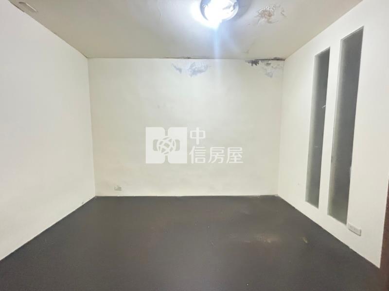 龍潭市中興路大地坪透天房屋室內格局與周邊環境
