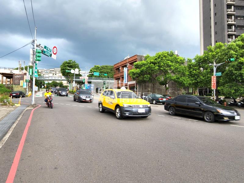 【安家】南勢家樂福旁方正美建地房屋室內格局與周邊環境